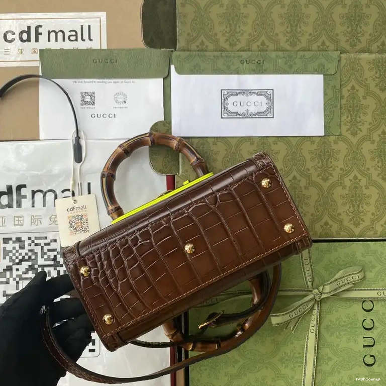 Fashionrep Bag 2109YA0034 Gucci 0713